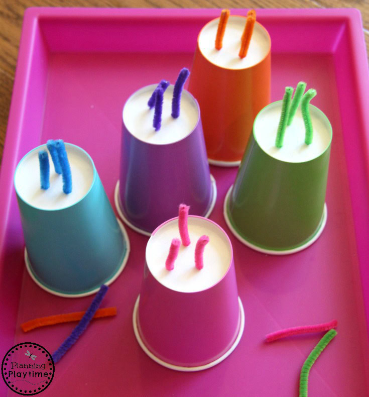 Fun Color Sorting Activity for Toddlers or Preschool Kids.